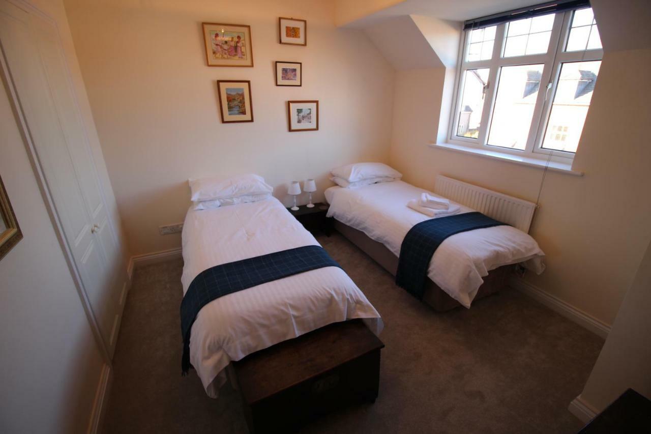 47 Wetherby Way, 3 Bedrooms, Sleeps 6, Easy Walk To Town, Parking, Self Catering, Great View Stratford-upon-Avon Exteriör bild