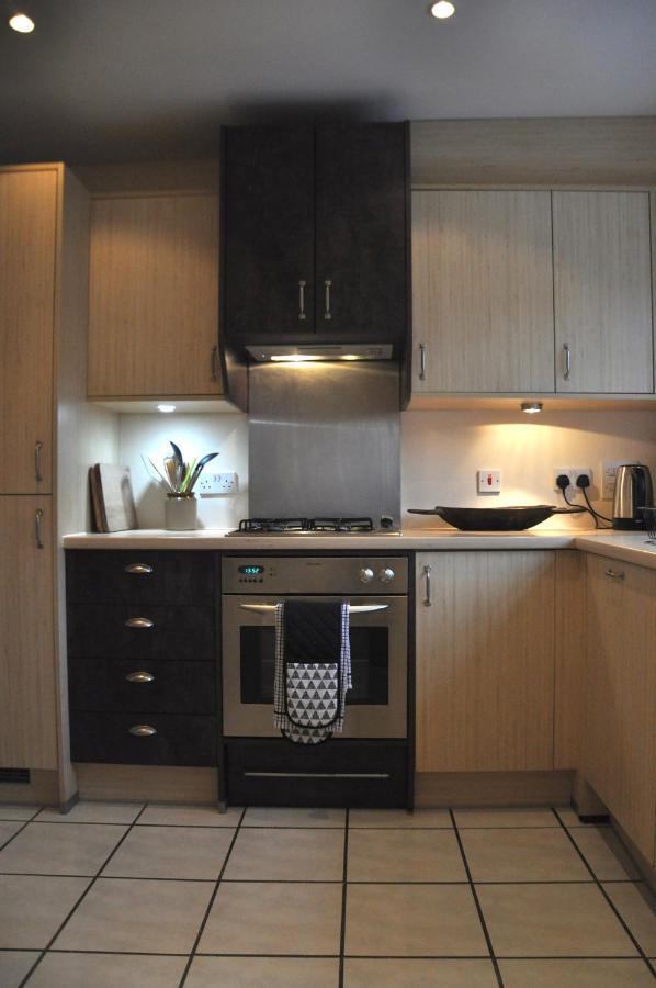47 Wetherby Way, 3 Bedrooms, Sleeps 6, Easy Walk To Town, Parking, Self Catering, Great View Stratford-upon-Avon Exteriör bild